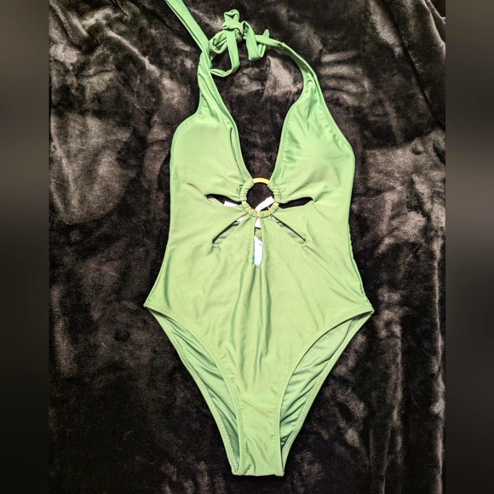 One piece bathing suit-New with tags